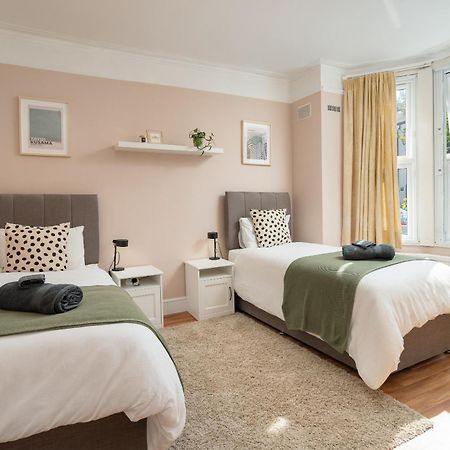 Homely And Stylish Apartment With A Garden In East Finchley لندن المظهر الخارجي الصورة